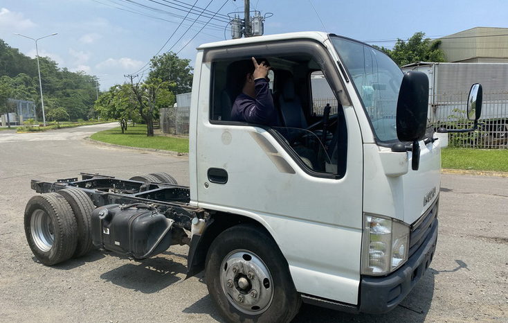 
								ISUZU ELF CAB & CHASSIS – ACL5871 full									