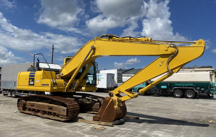 
								KOMATSU EXCAVATOR – DT1384 full									