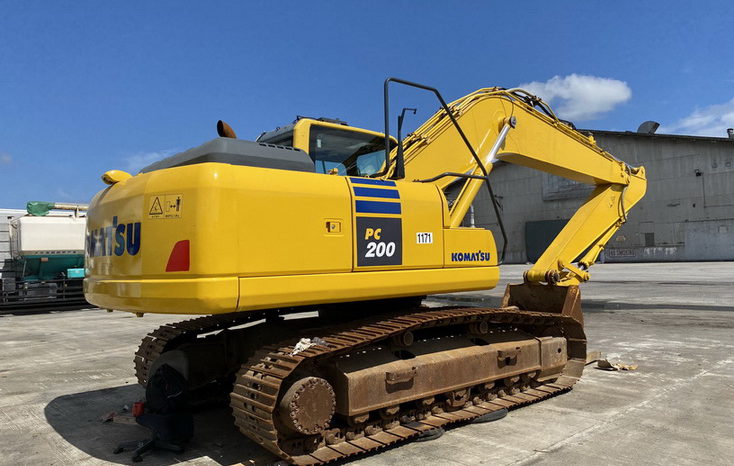 
								KOMATSU EXCAVATOR – DT1384 full									