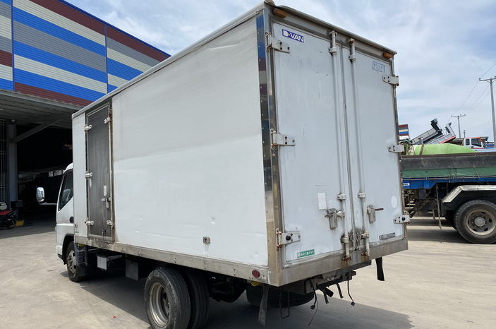 
								MITSUBISHI CANTER CLOSED VAN – ACL6581 full									