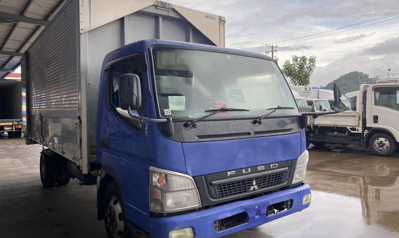 
								MITSUBISHI CANTER WING VAN – ACL6900 full									